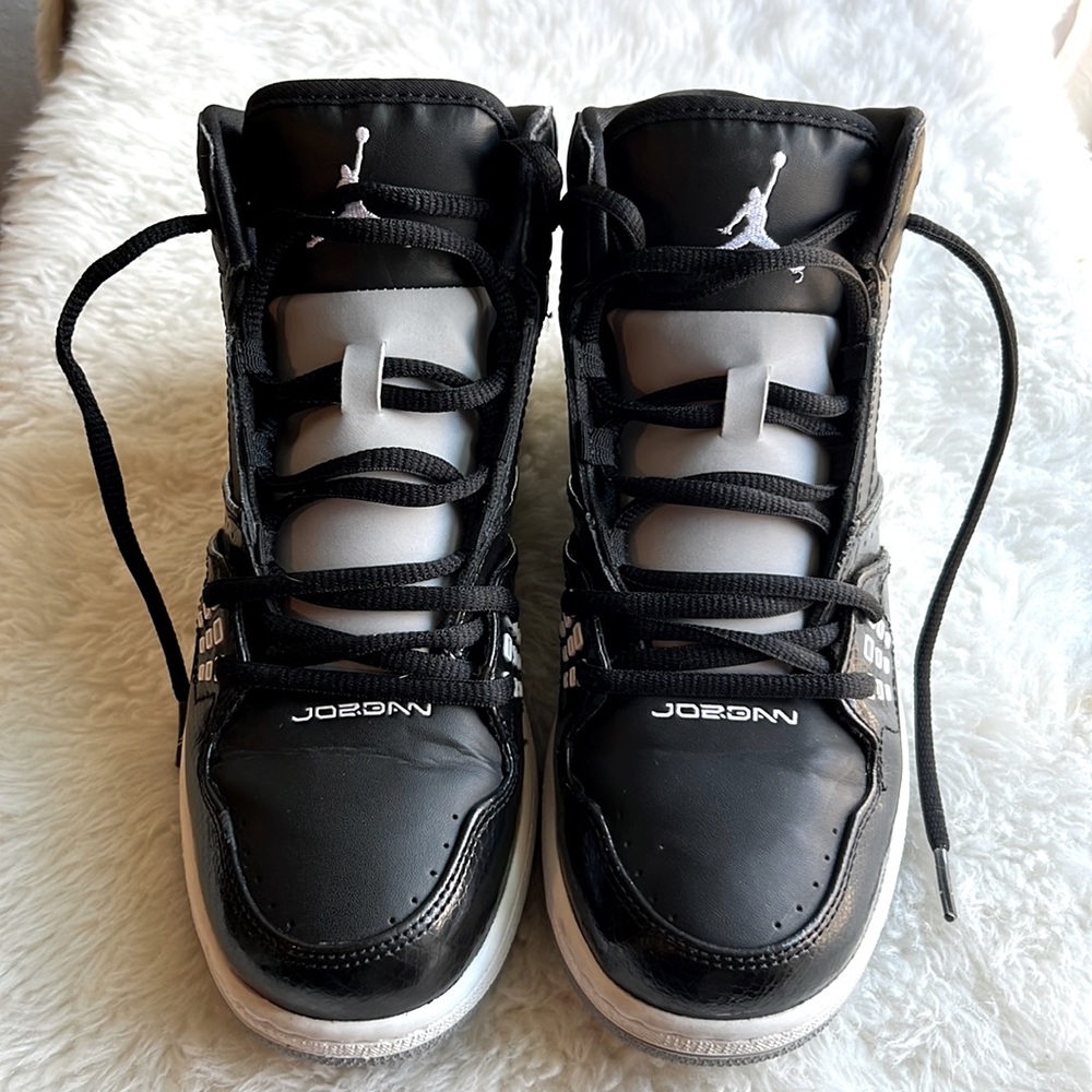 Nike Air Jordan Flight 1 Black Gray White Sz7Y